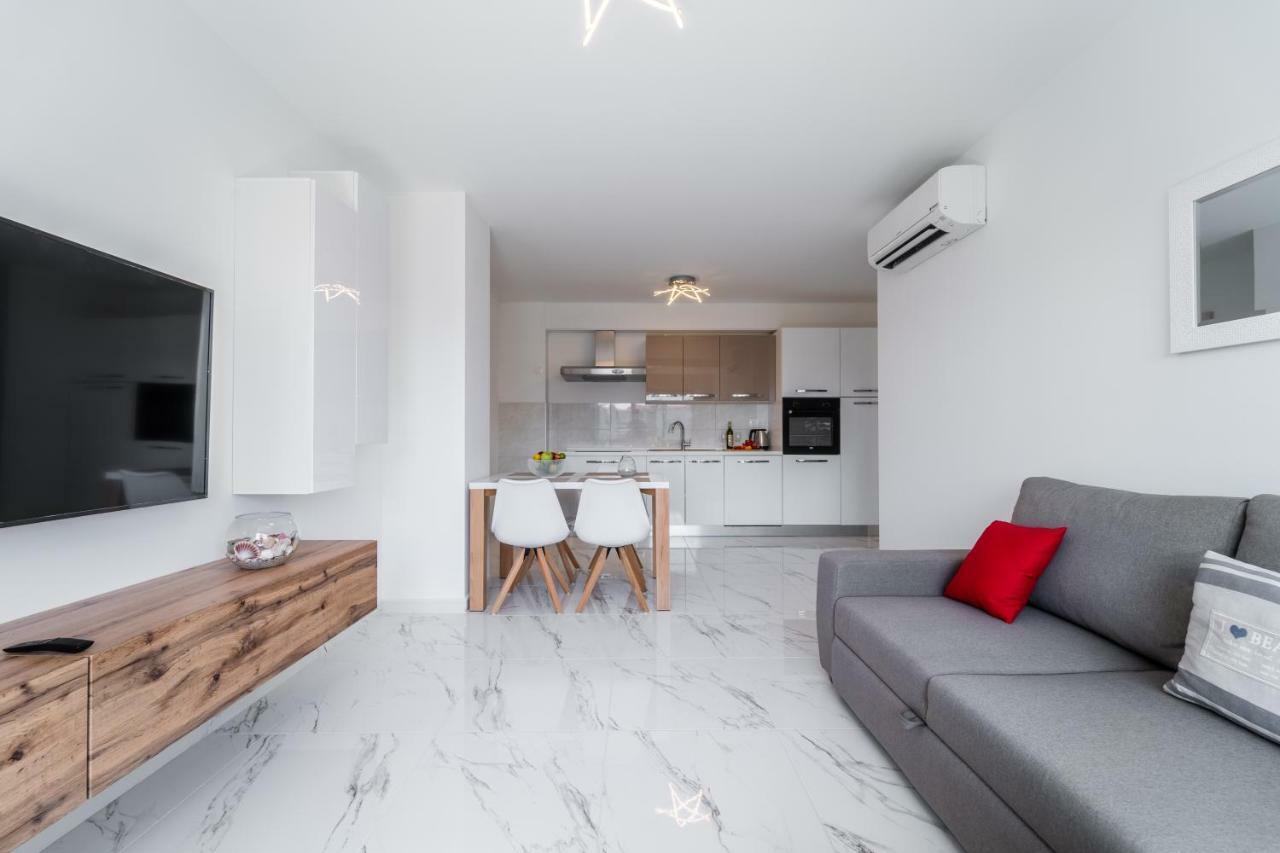 Apartment Maris Pula Exterior photo